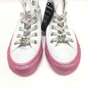 Converse Miley Cyrus Chuck Taylor Womens
